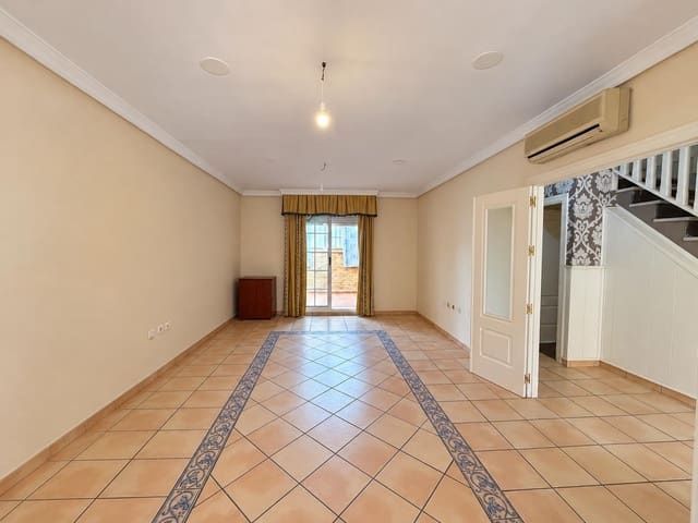 4 quarto Moradia em Banda para venda em Aguadulce (Almeria), Roquetas de Mar com piscina garagem - 354 000 € (Ref: 10162341)