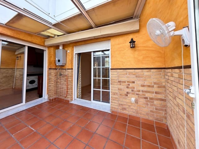 4 quarto Moradia em Banda para venda em Aguadulce (Almeria), Roquetas de Mar com piscina garagem - 354 000 € (Ref: 10162341)
