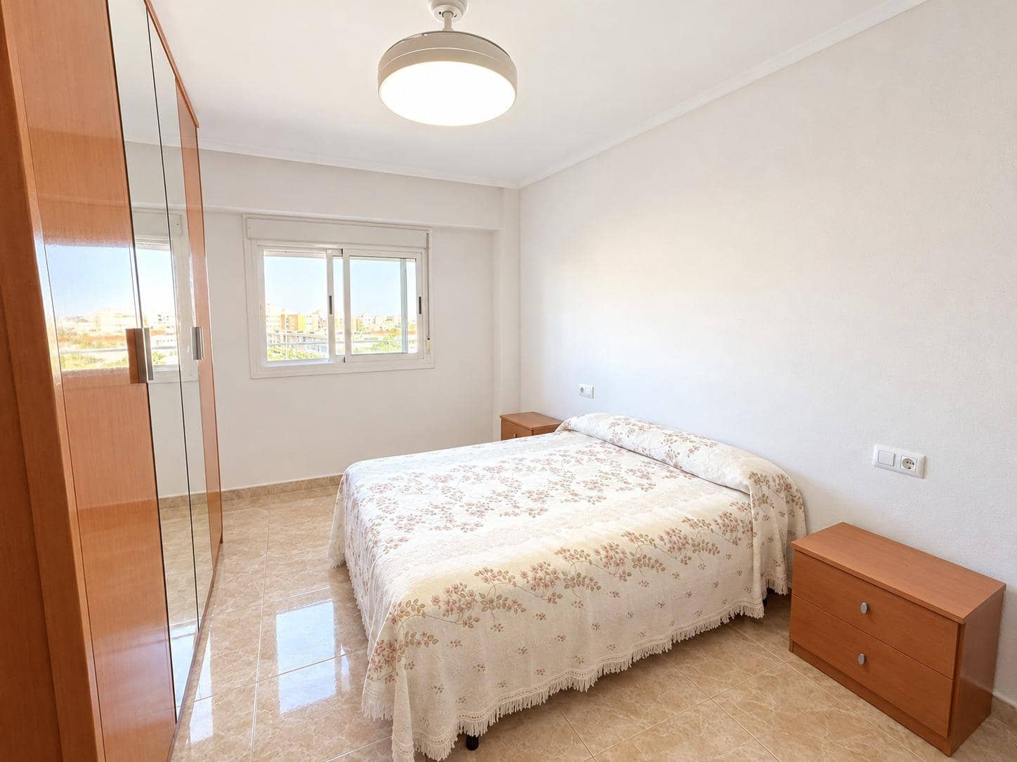 3 Zimmer Wohnung zu verkaufen in Almeria Stadt - 190.000 € (Ref: 10168607)