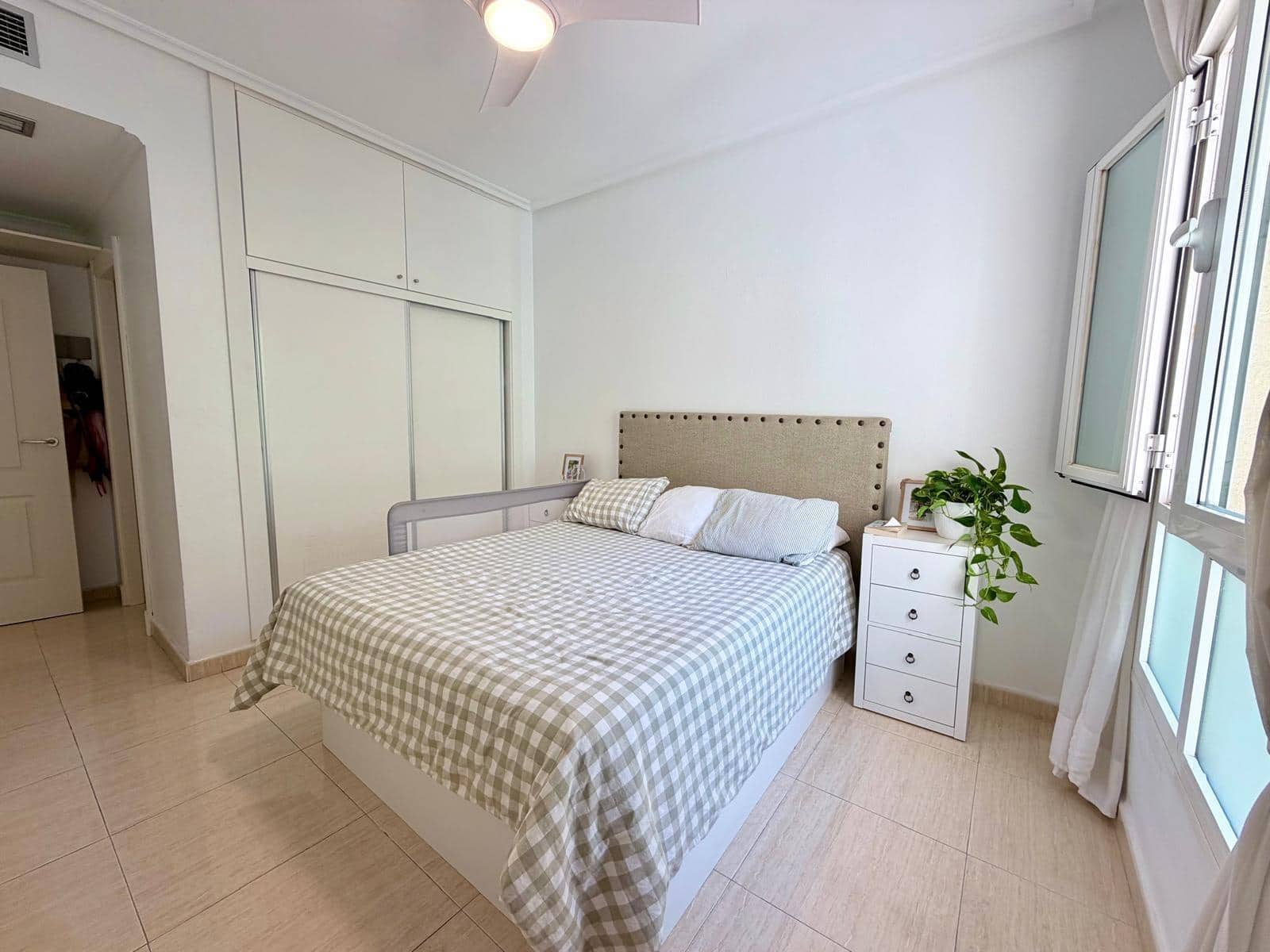 3 bedroom Flat for sale in Aguadulce (Almeria) with pool - € 359,000 (Ref: 10168608)