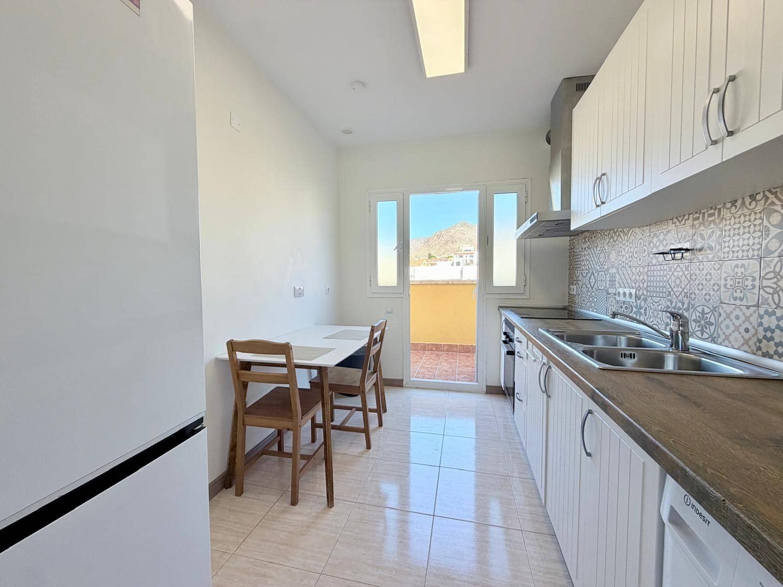 3 soveværelse Lejlighed til leje i Aguadulce (Almeria) - € 850 (Ref: 10171863)
