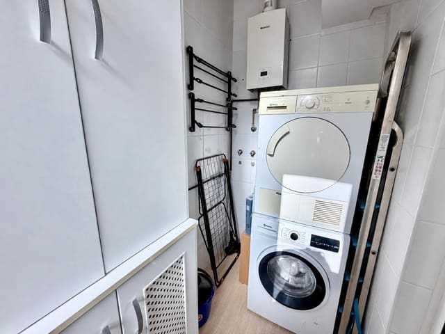 Ático de 3 habitaciones en Aguadulce (Almeria), Roquetas de Mar en alquiler con piscina garaje - 950 € (Ref: 10183049)