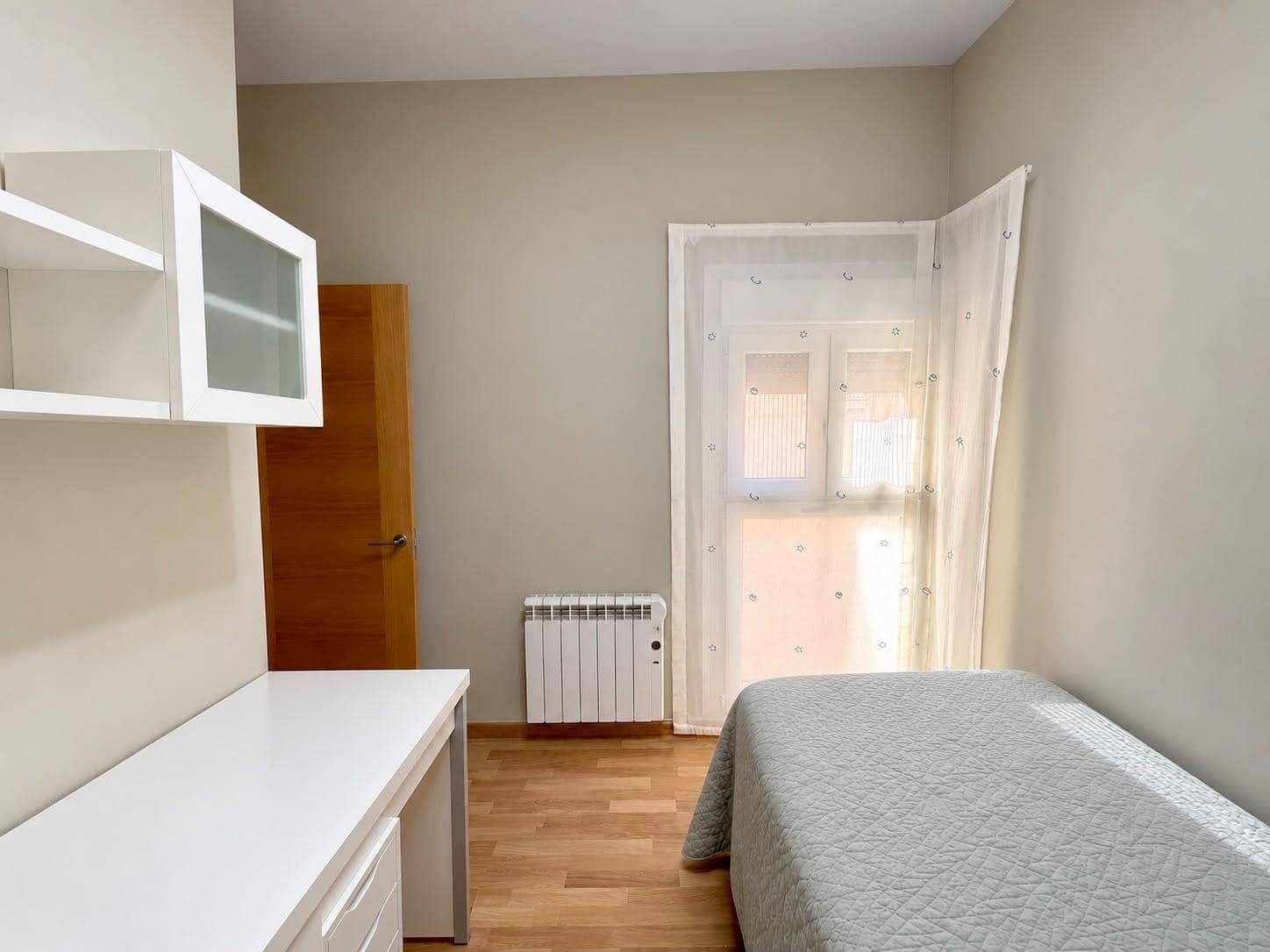 Ático de 3 habitaciones en Aguadulce (Almeria) en alquiler con piscina garaje - 950 € (Ref: 10183049)