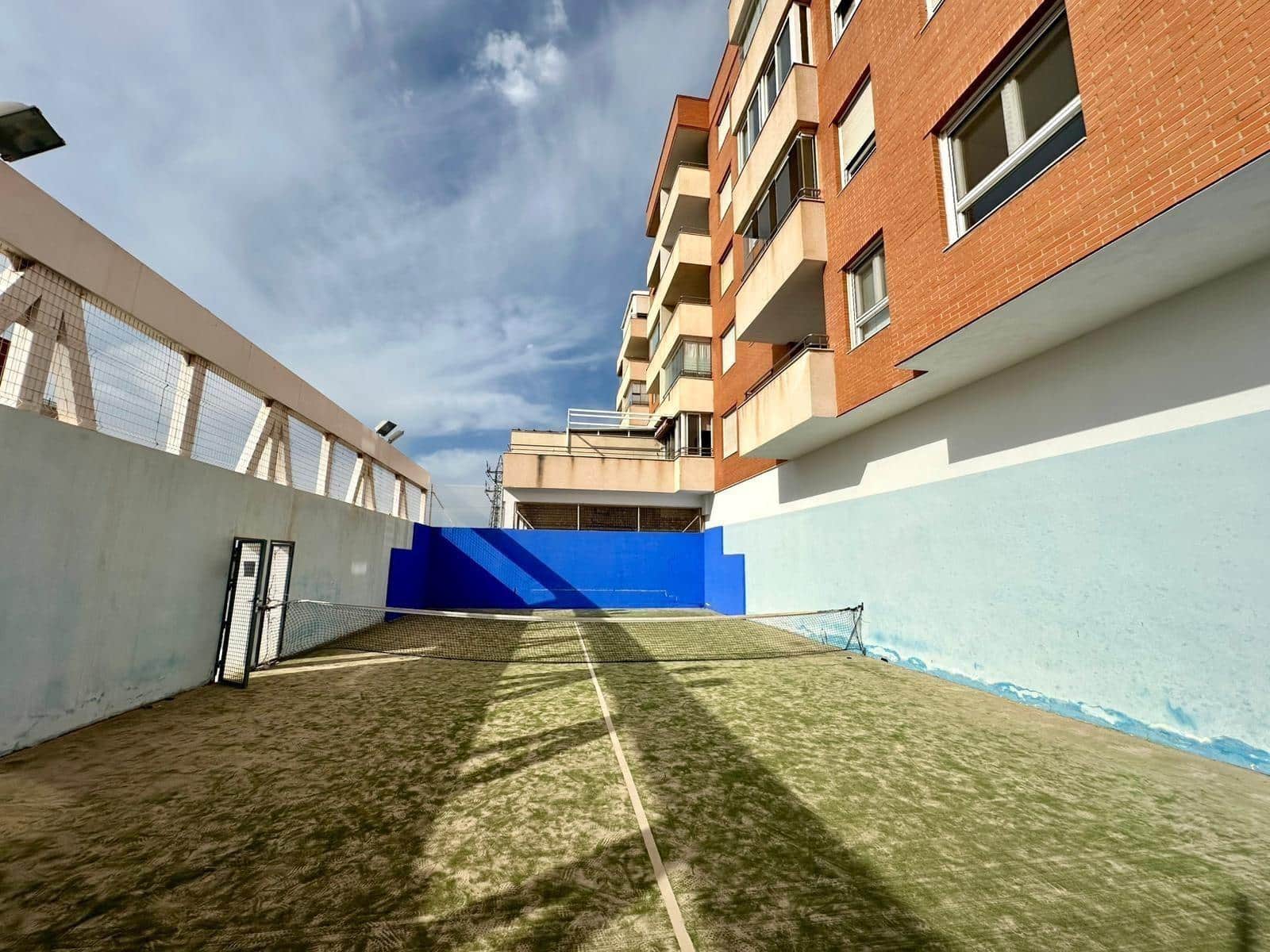 Ático de 3 habitaciones en Aguadulce (Almeria) en alquiler con piscina garaje - 950 € (Ref: 10183049)
