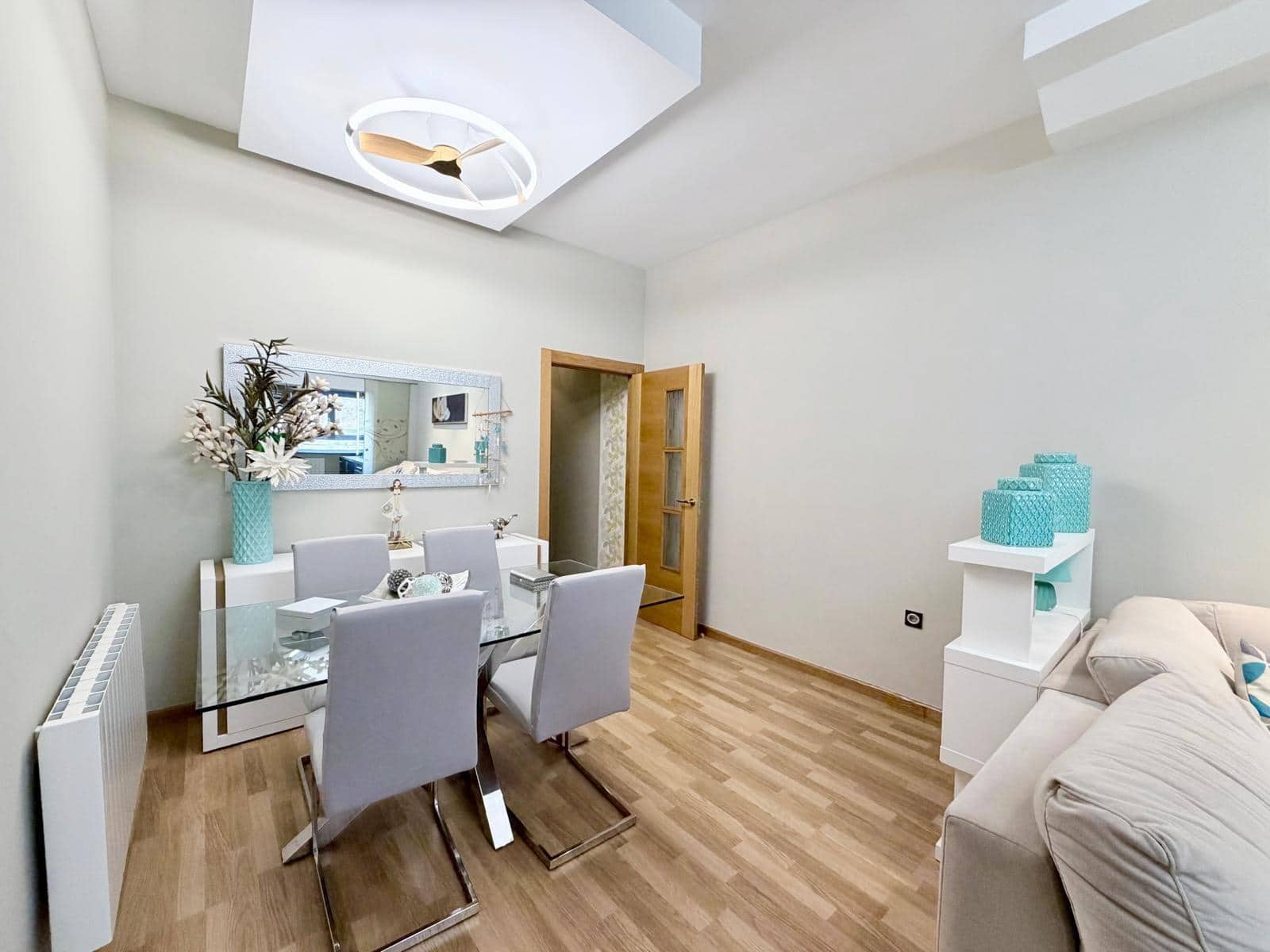 Ático de 3 habitaciones en Aguadulce (Almeria) en alquiler con piscina garaje - 950 € (Ref: 10183049)