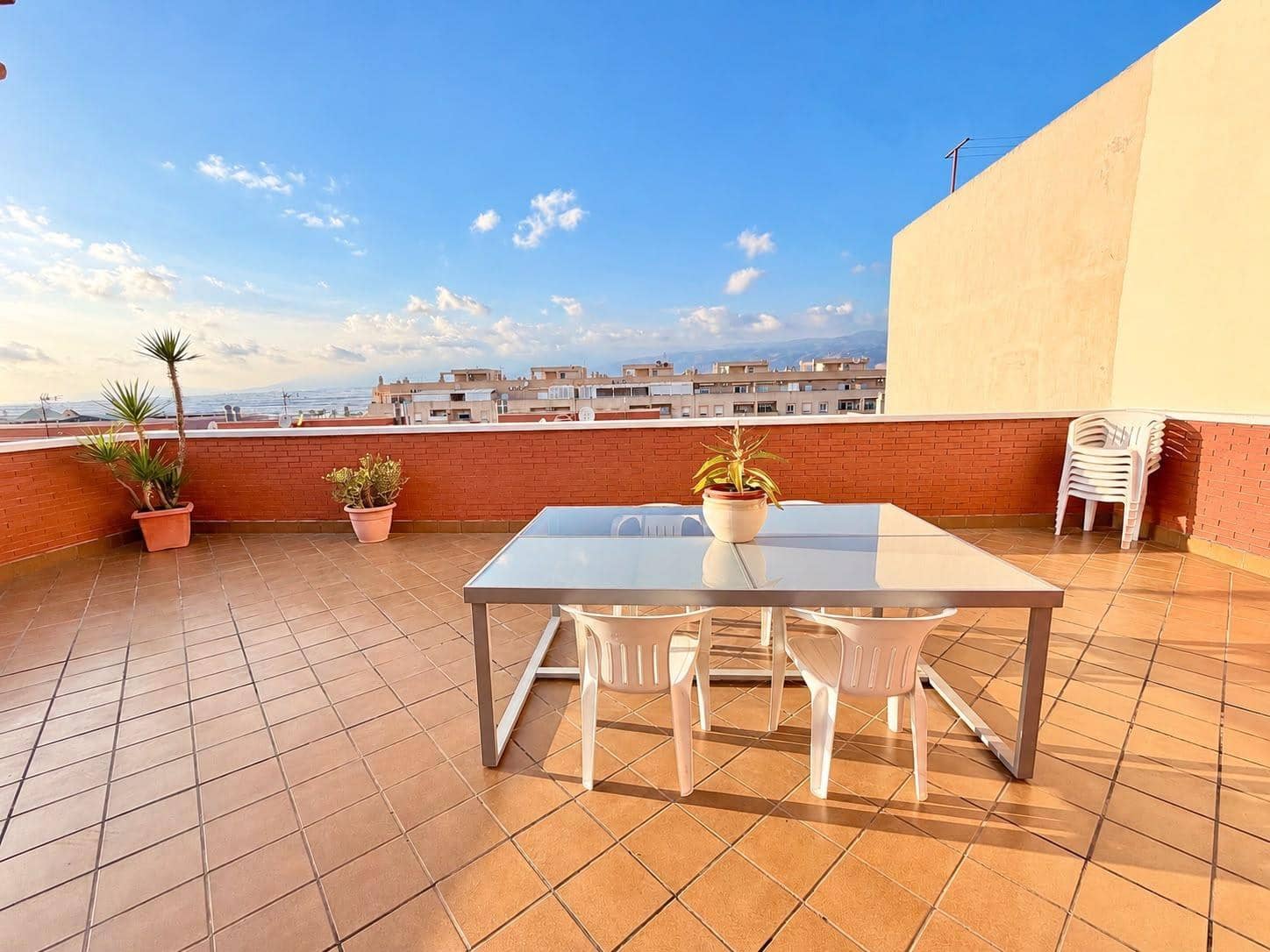 3 Zimmer Penthouse zu verkaufen in Roquetas de Mar mit Garage - 280.000 € (Ref: 10185084)
