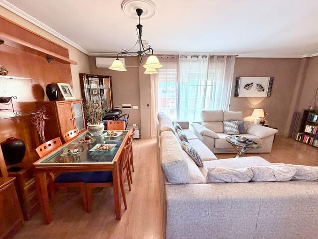 3 Zimmer Penthouse zu verkaufen in Roquetas de Mar mit Garage - 280.000 € (Ref: 10185084)