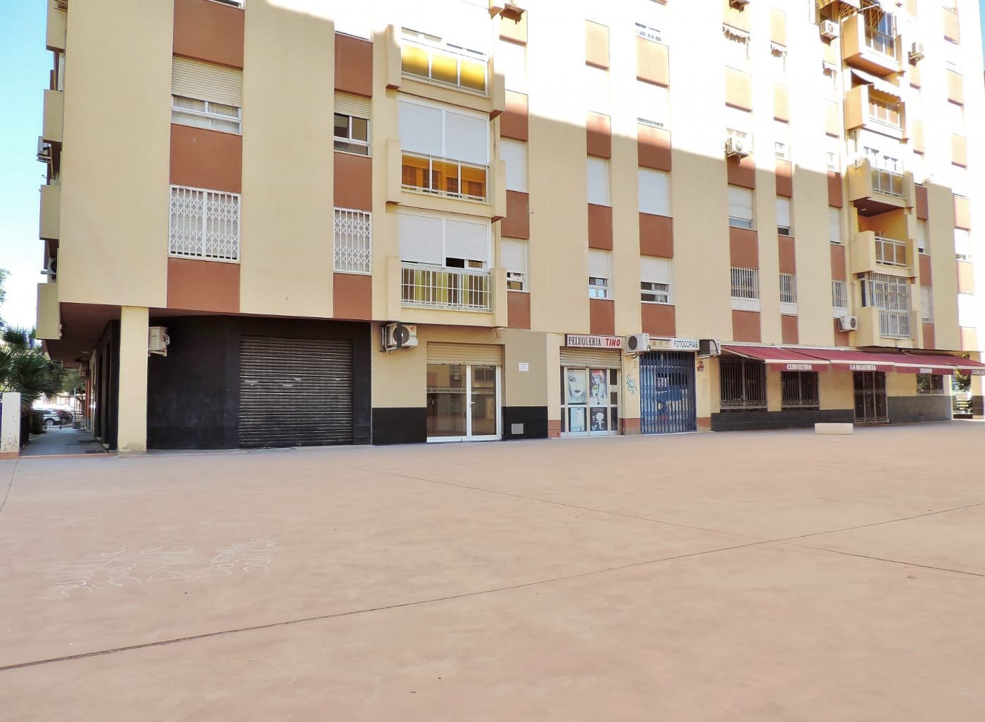 Kommersiell att hyra i Almeria stad - 425 € (Ref: 6966374)