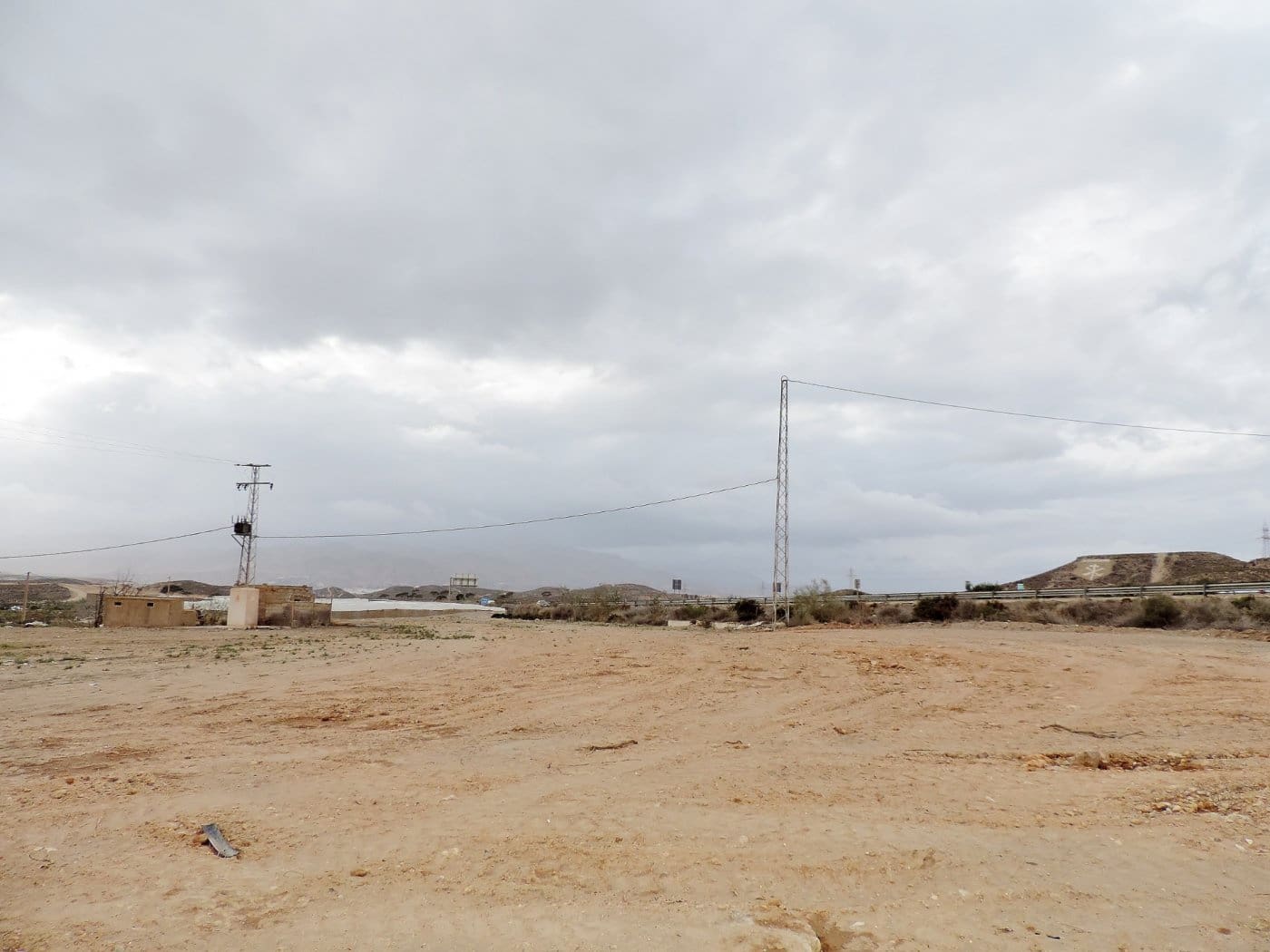 Byggegrund til leje i Almeria by - € 925 (Ref: 7130295)