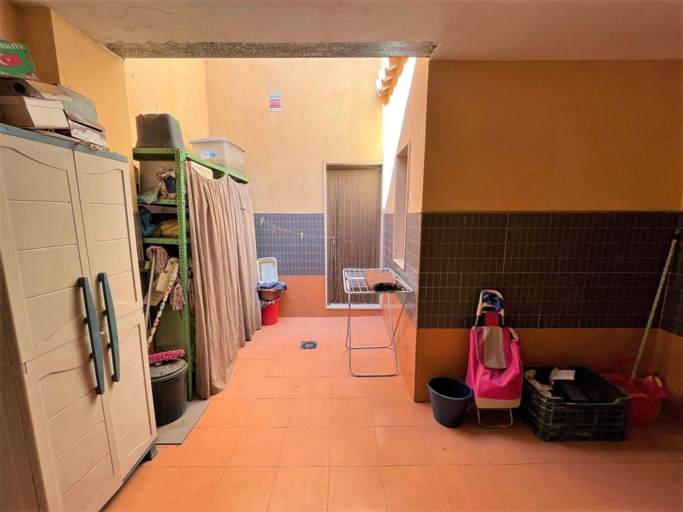 4 soveværelse Villa til salg i Roquetas de Mar med garage - € 210.000 (Ref: 7152989)