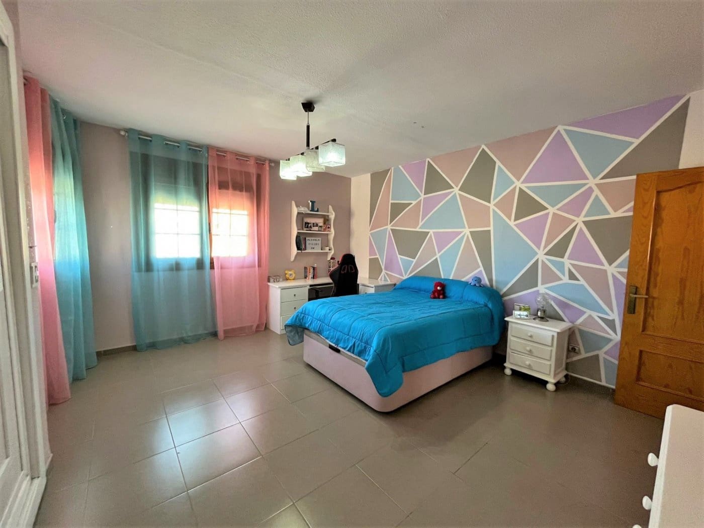 4 soveværelse Villa til salg i Roquetas de Mar med garage - € 210.000 (Ref: 7152989)