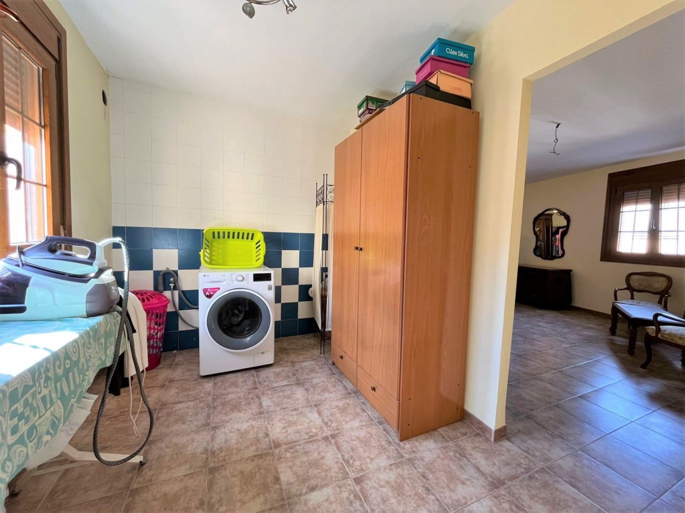 4 soveværelse Villa til salg i Roquetas de Mar med garage - € 210.000 (Ref: 7152989)