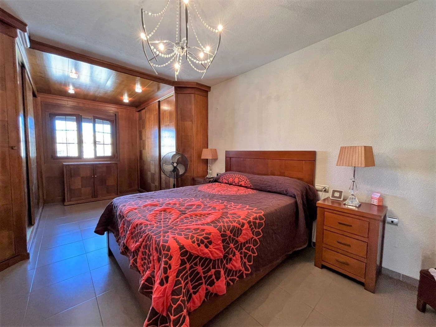 4 soveværelse Villa til salg i Roquetas de Mar med garage - € 210.000 (Ref: 7152989)