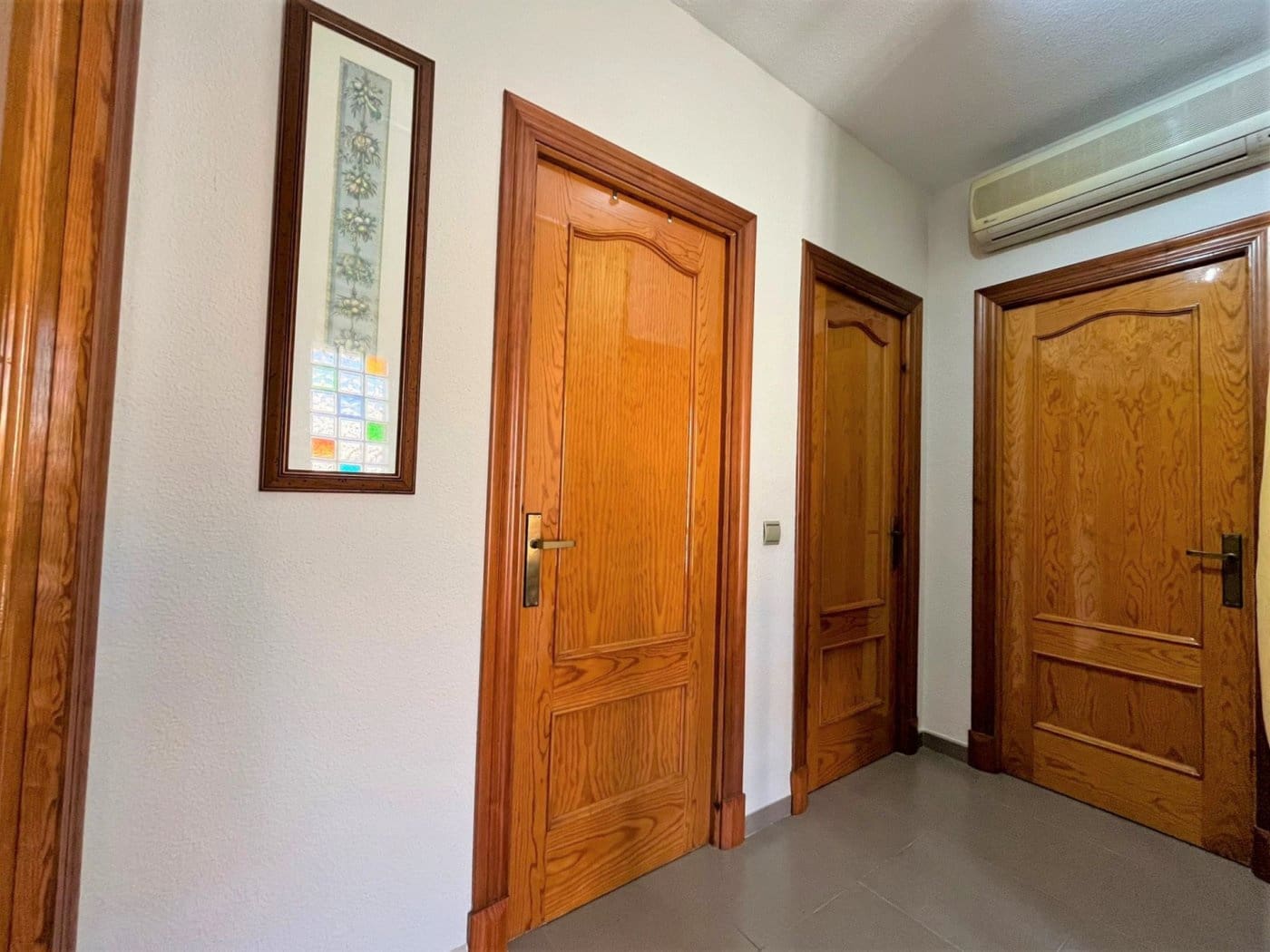 4 soveværelse Villa til salg i Roquetas de Mar med garage - € 210.000 (Ref: 7152989)