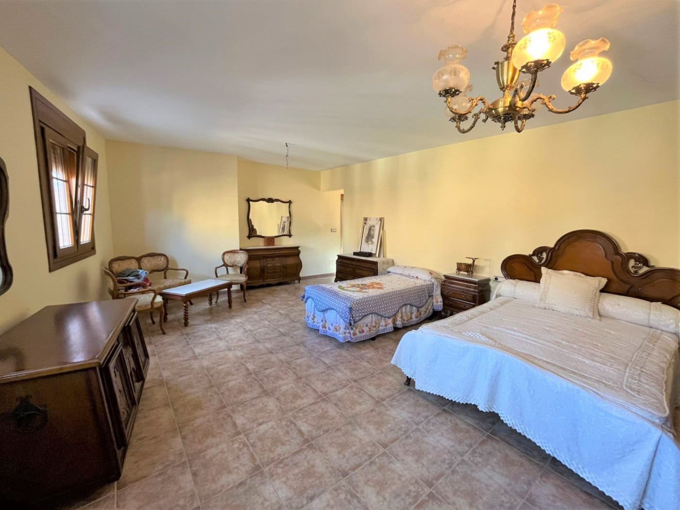 4 soveværelse Villa til salg i Roquetas de Mar med garage - € 210.000 (Ref: 7152989)