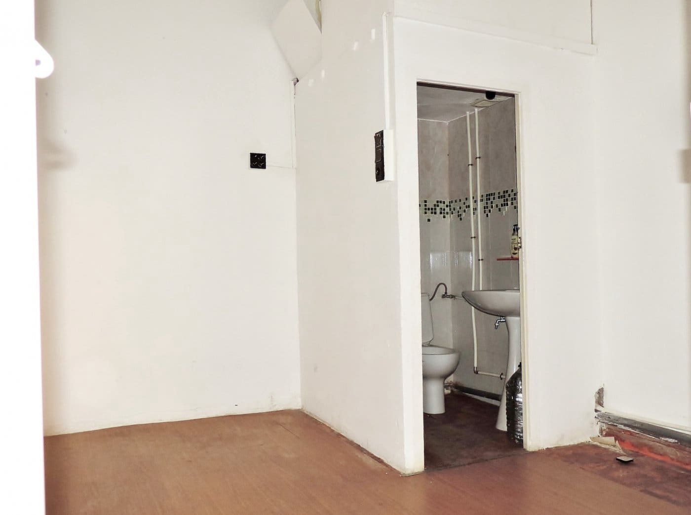 Erhverv til salg i Almeria by - € 45.000 (Ref: 7251874)