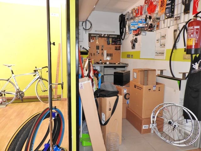 Komercyjne na sprzedaż w Miasto Almería - 60 000 € (Ref: 7301265)