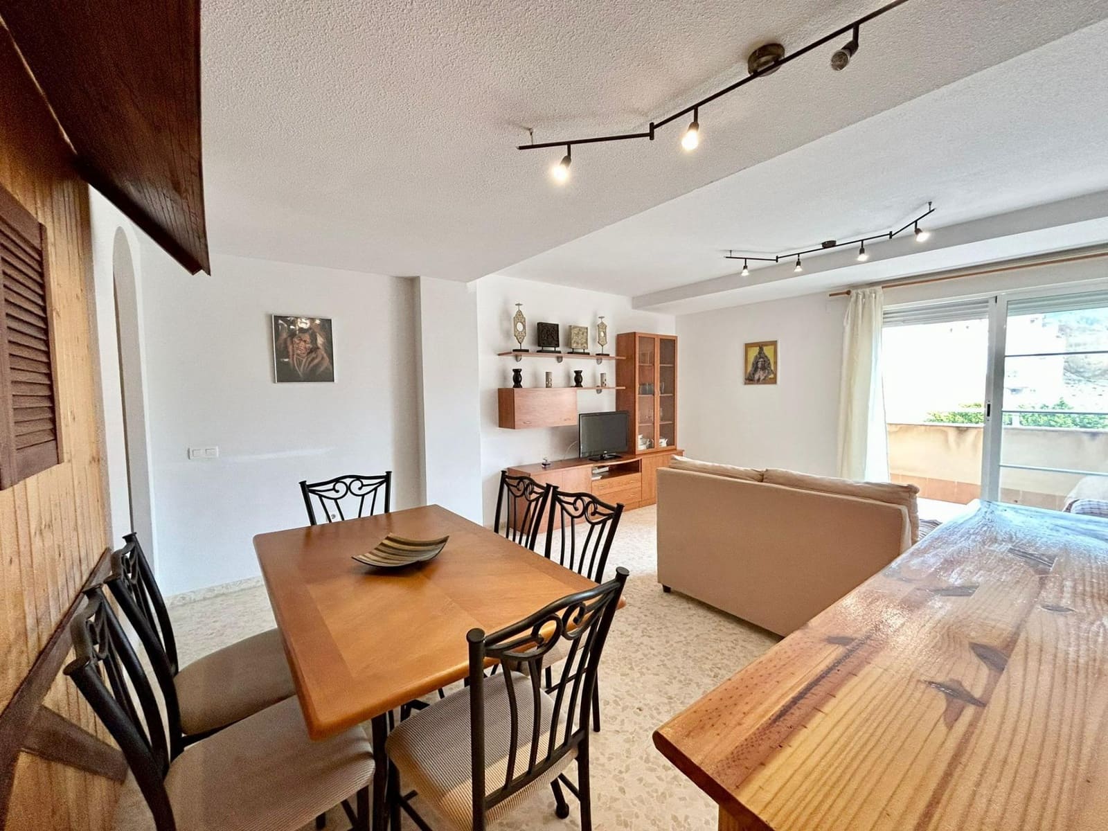 2 bedroom Flat for sale in Aguadulce (Almeria) with pool - € 135,000 (Ref: 7415683)