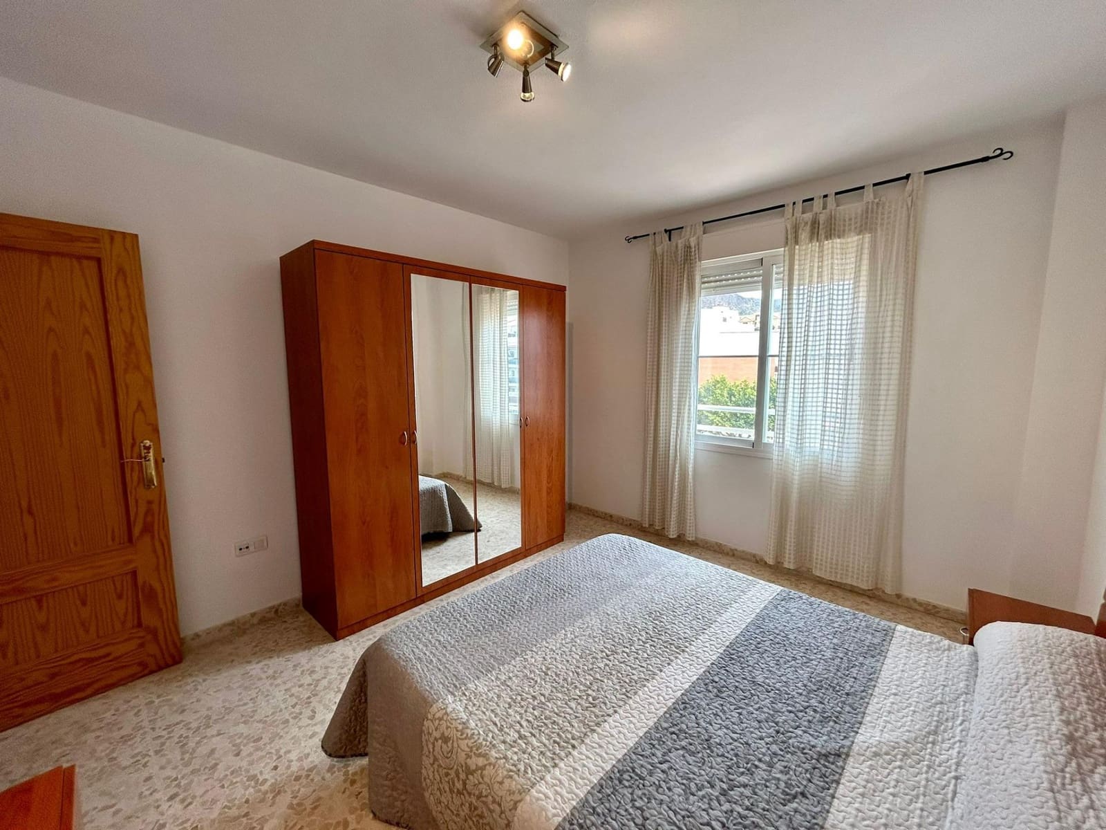 2 bedroom Flat for sale in Aguadulce (Almeria) with pool - € 135,000 (Ref: 7415683)