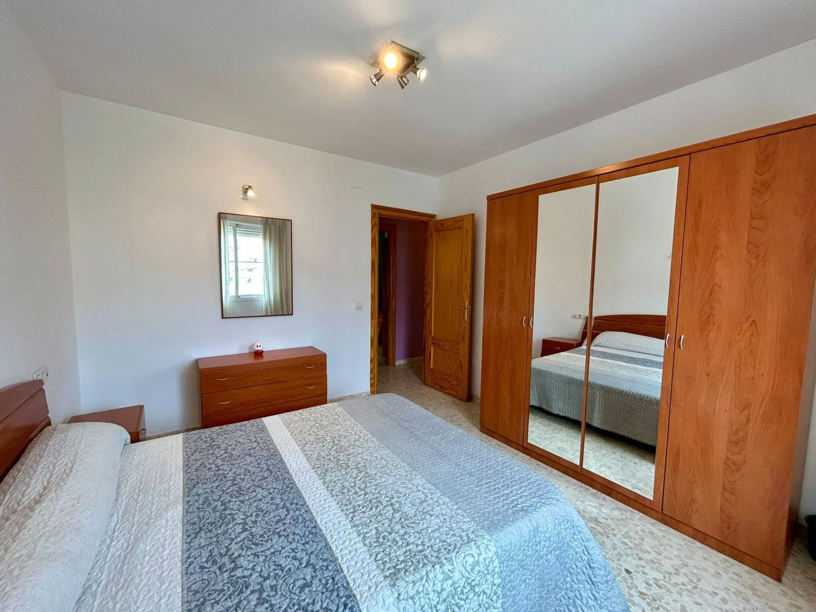 2 bedroom Flat for sale in Aguadulce (Almeria) with pool - € 135,000 (Ref: 7415683)