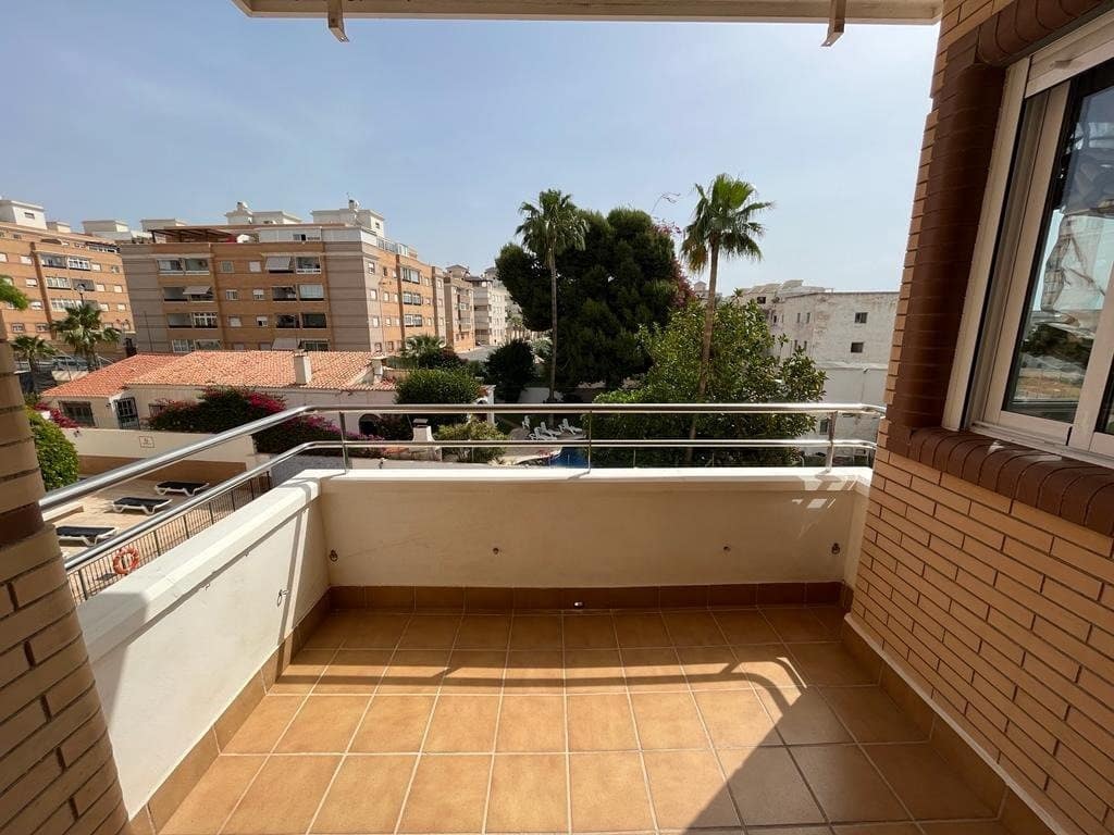 2 slaapkamer Flat voor vakantieverhuur in Aguadulce (Almeria) met zwembad - € 850 (Ref: 7508044)