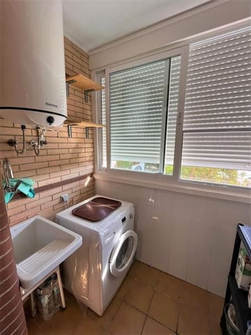 2 slaapkamer Flat voor vakantieverhuur in Aguadulce (Almeria), Roquetas de Mar met zwembad - € 850 (Ref: 7508044)