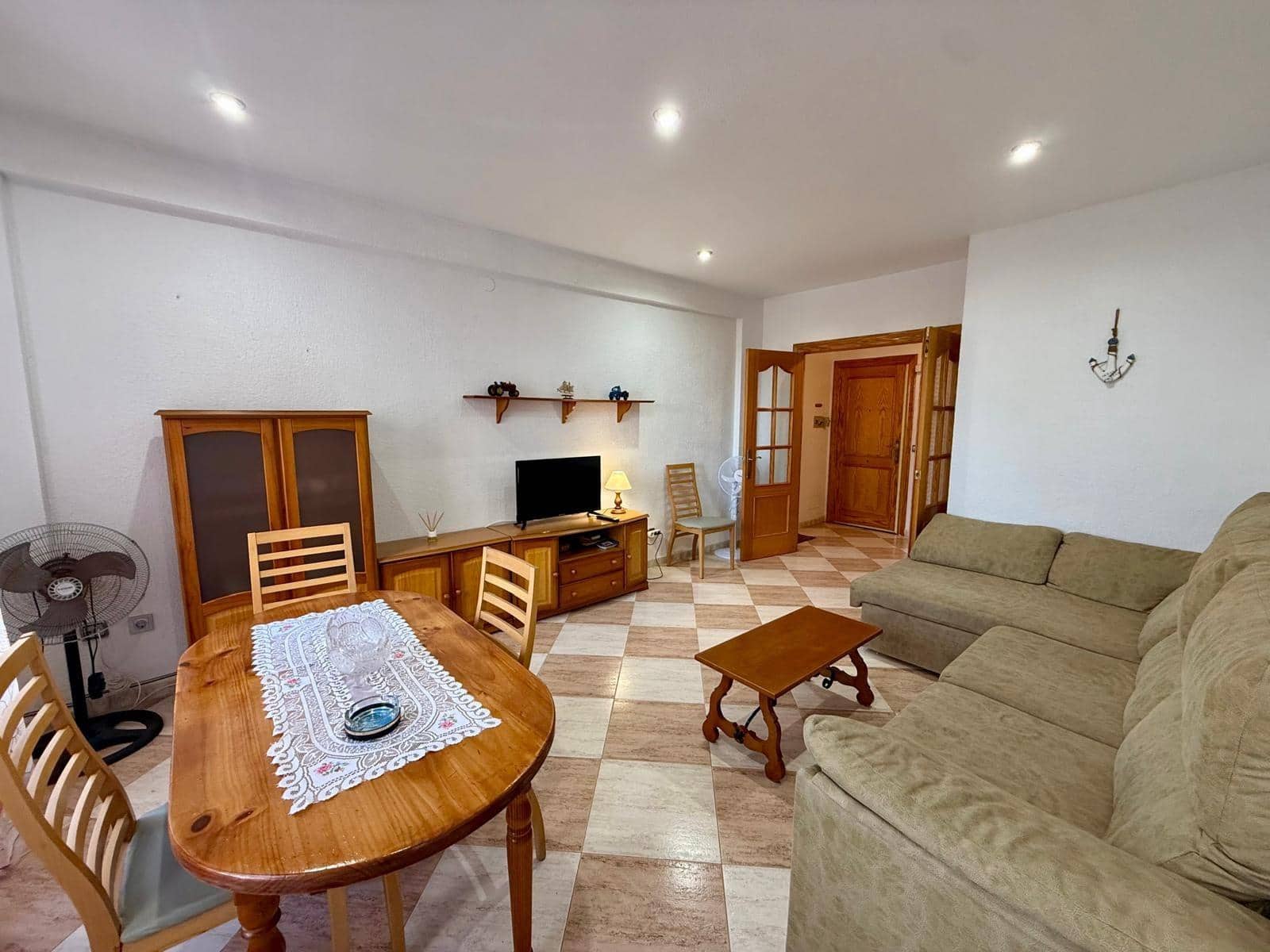 2 bedroom Flat for rent in Aguadulce (Almeria) with pool - € 700 (Ref: 7682684)