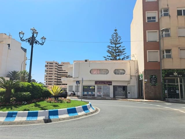 5 soverom Hus til salgs i Aguadulce (Almeria), Roquetas de Mar - € 333 000 (Ref: 7728951)