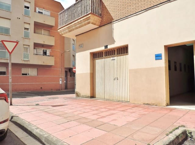 Commercial for sale in Almería city - € 80,000 (Ref: 7854112)