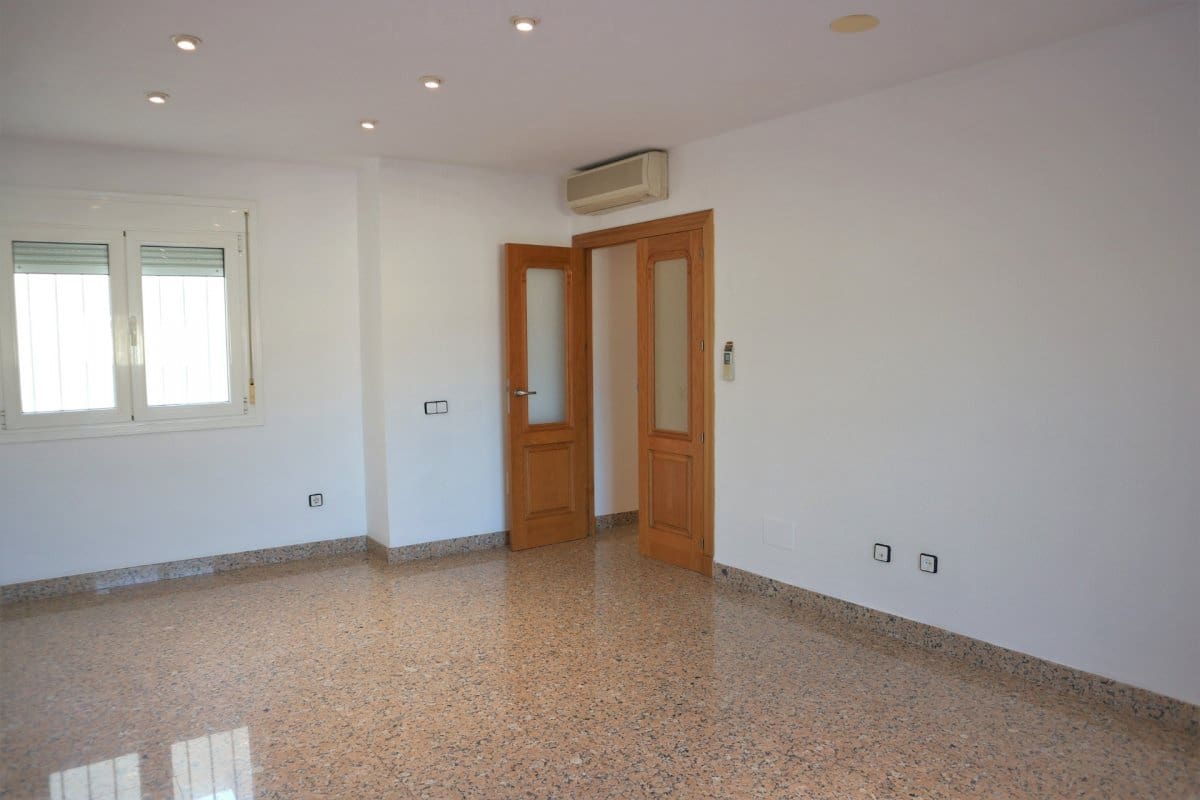 3 quarto Apartamento para arrendar em Aguadulce (Almeria) com piscina - 1 100 € (Ref: 8148472)