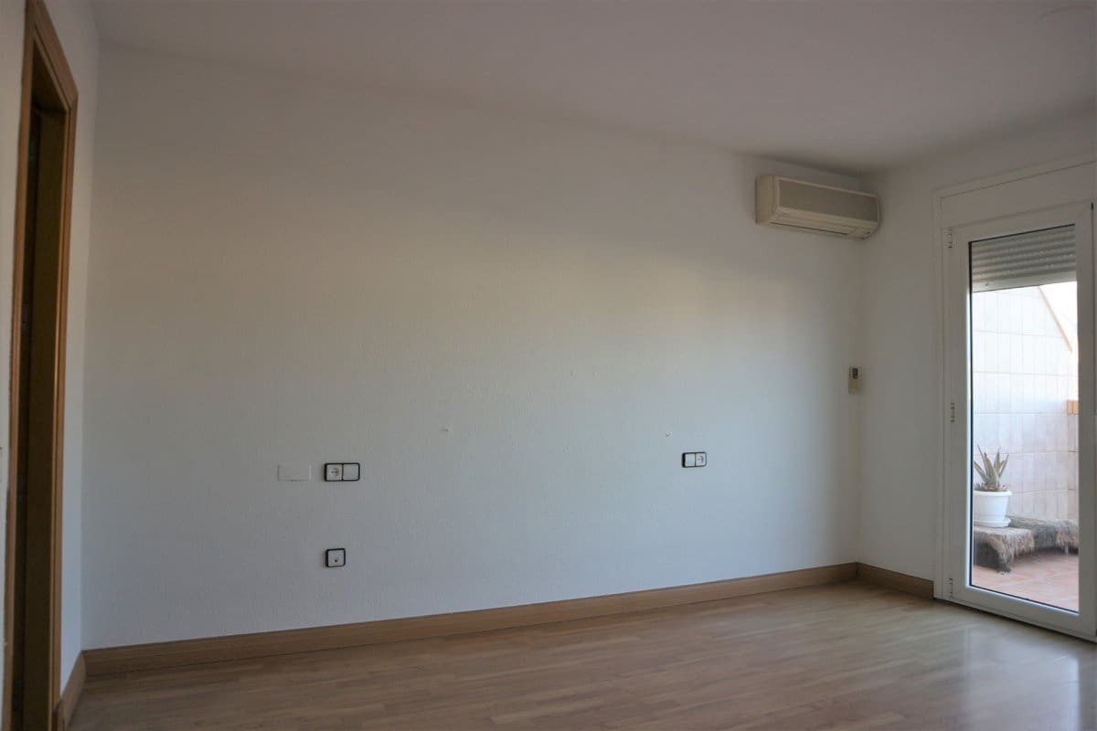 3 quarto Apartamento para arrendar em Aguadulce (Almeria) com piscina - 1 100 € (Ref: 8148472)