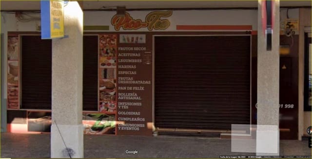 4 slaapkamer Commercieel te koop in Almería stad - € 129.000 (Ref: 8319277)