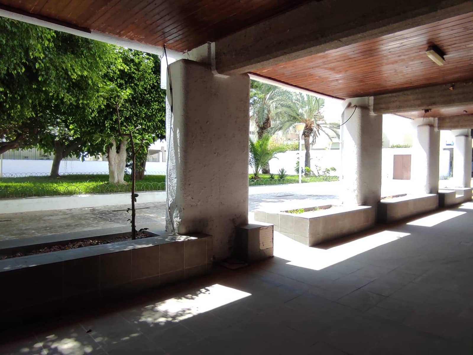 Erhverv til leje i Aguadulce (Almeria) - € 700 (Ref: 8362896)