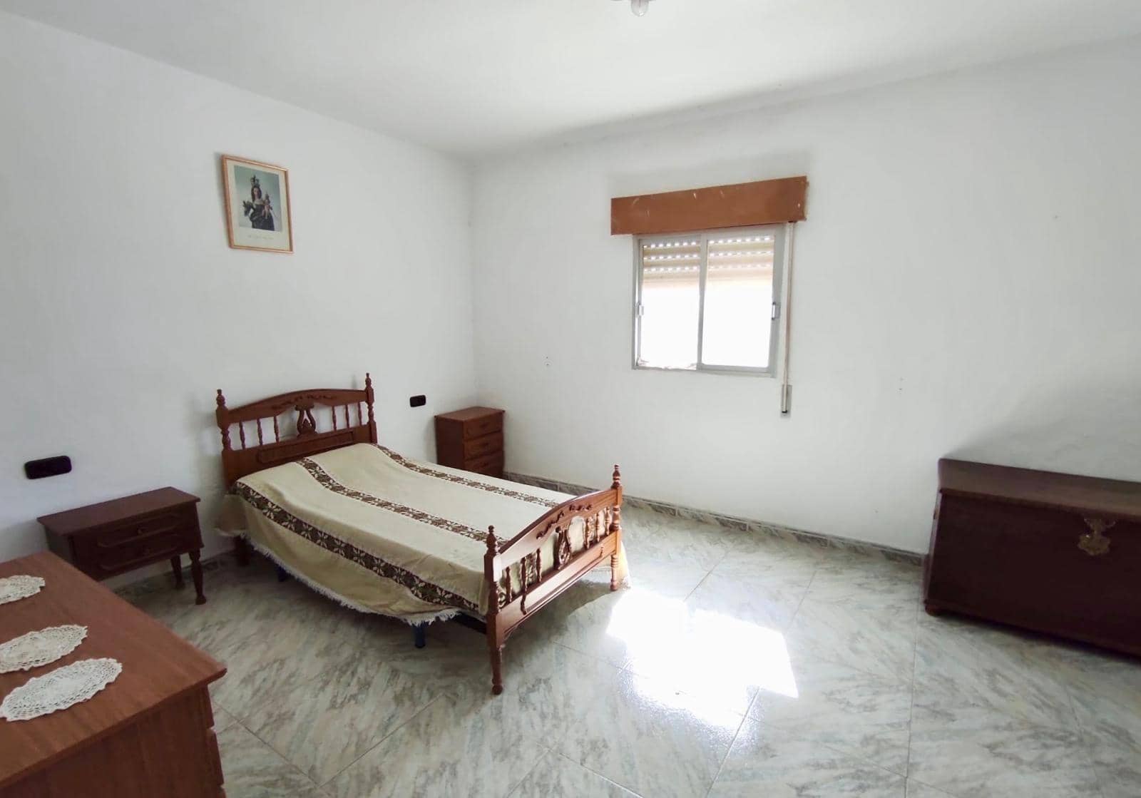 5 soveværelse Byhus til salg i Abla med garage - € 85.000 (Ref: 8523112)