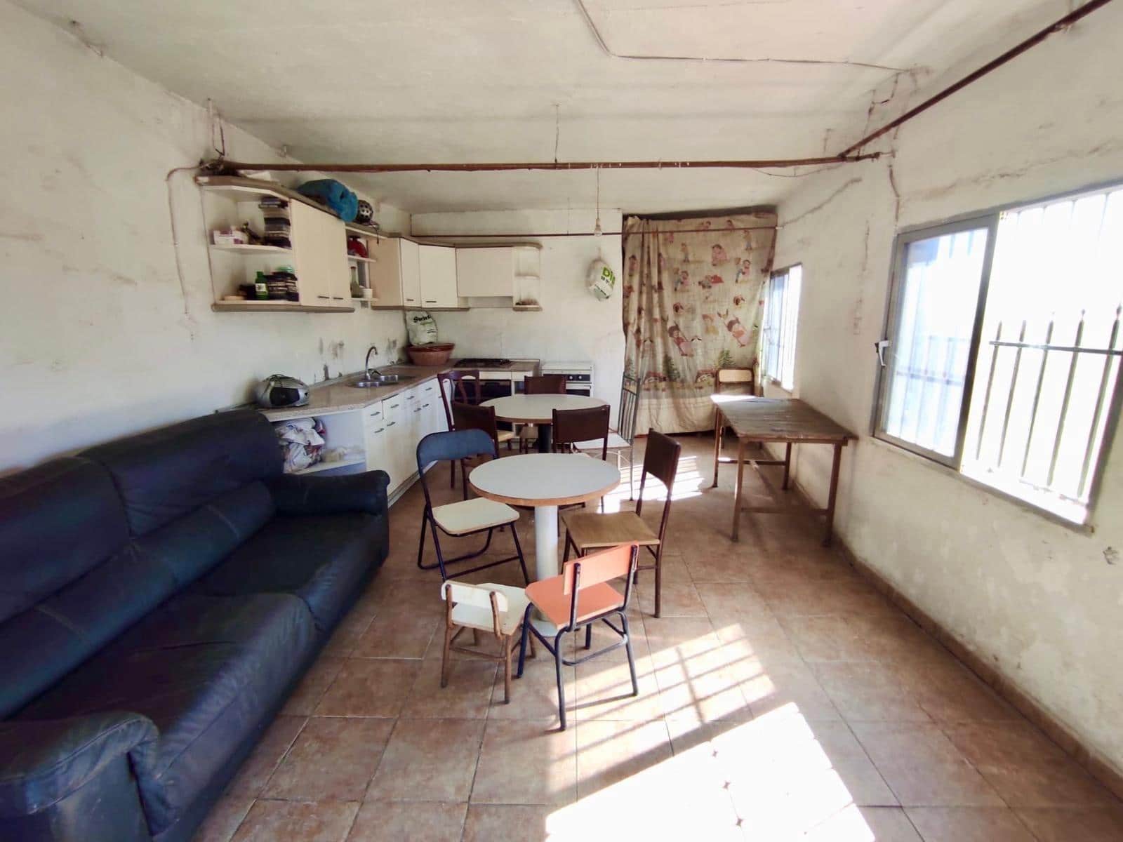 5 soveværelse Byhus til salg i Abla med garage - € 85.000 (Ref: 8523112)