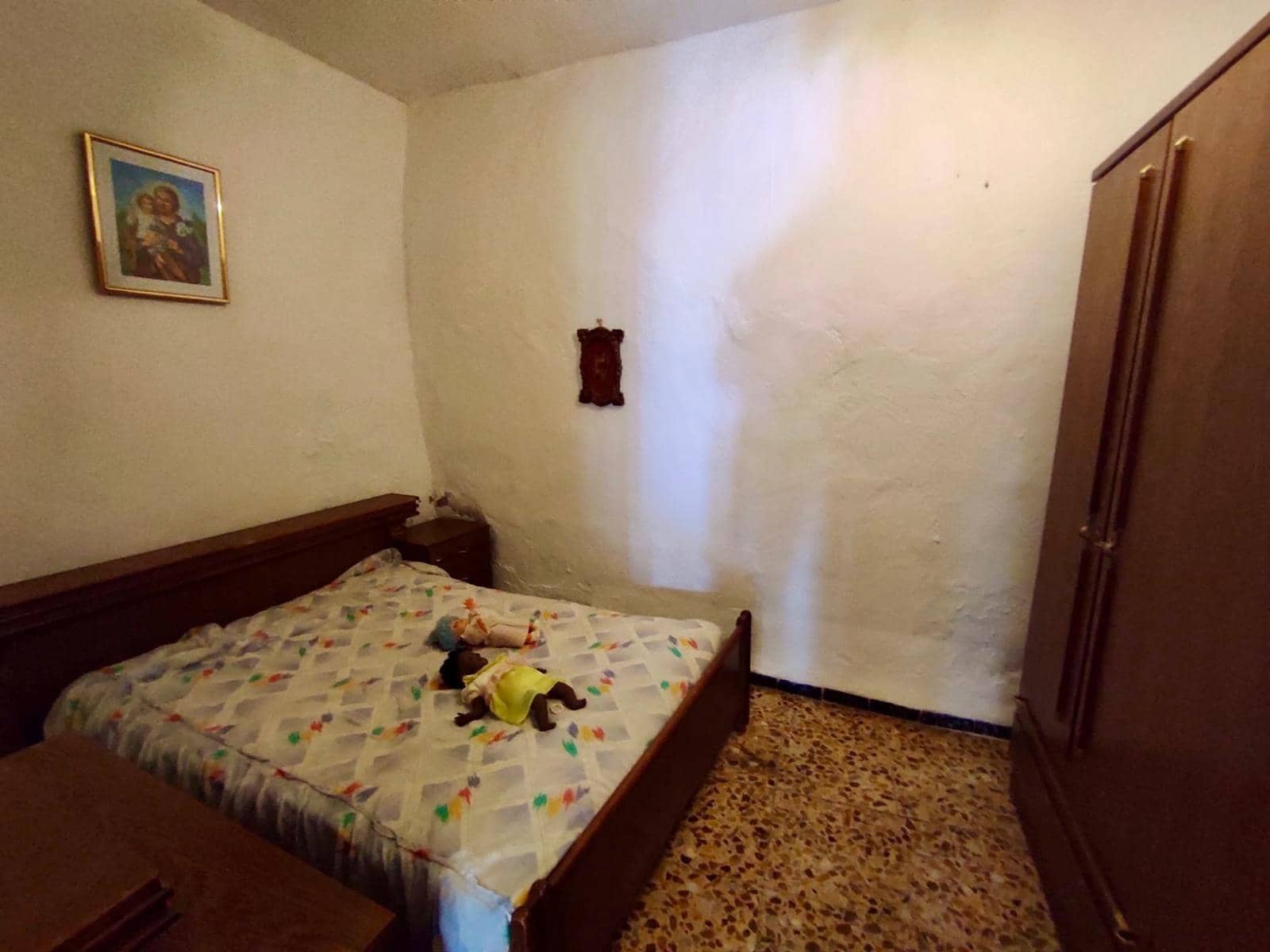 5 soveværelse Byhus til salg i Abla med garage - € 85.000 (Ref: 8523112)