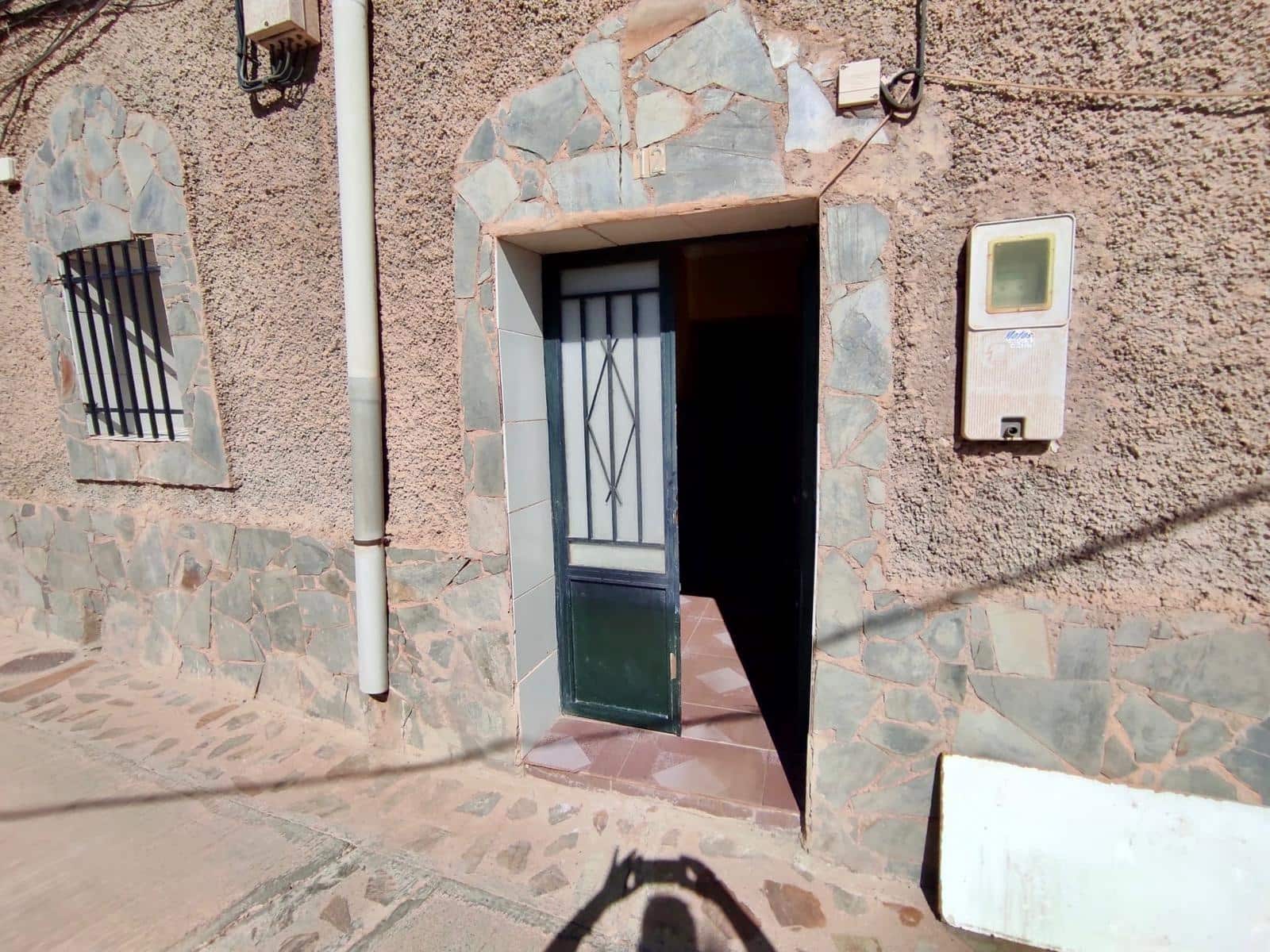 5 soveværelse Byhus til salg i Abla med garage - € 85.000 (Ref: 8523112)