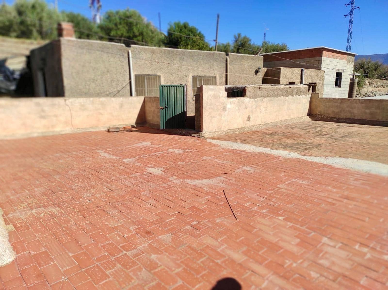 5 soveværelse Byhus til salg i Abla med garage - € 85.000 (Ref: 8523112)