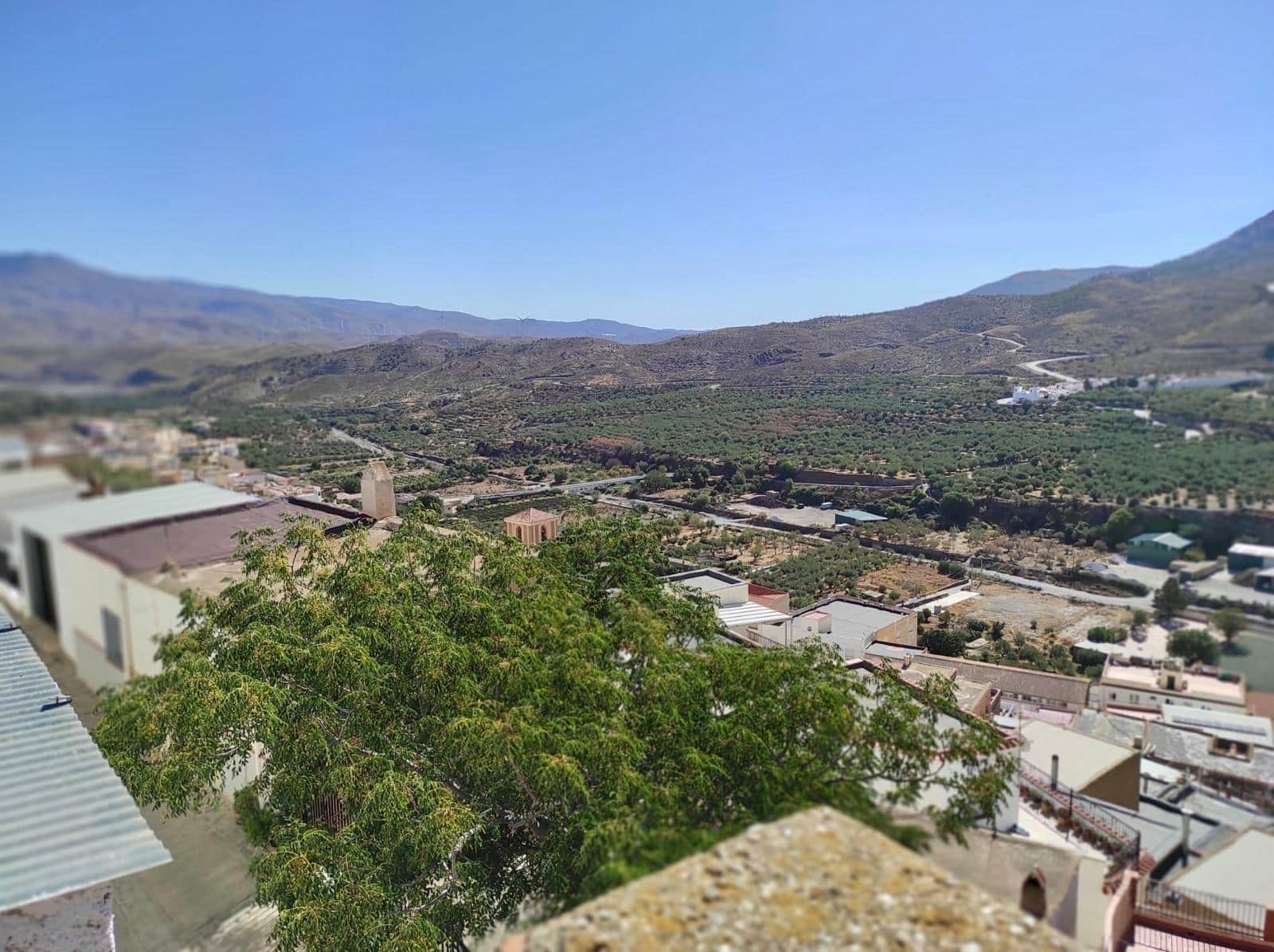 5 soveværelse Byhus til salg i Abla med garage - € 85.000 (Ref: 8523112)