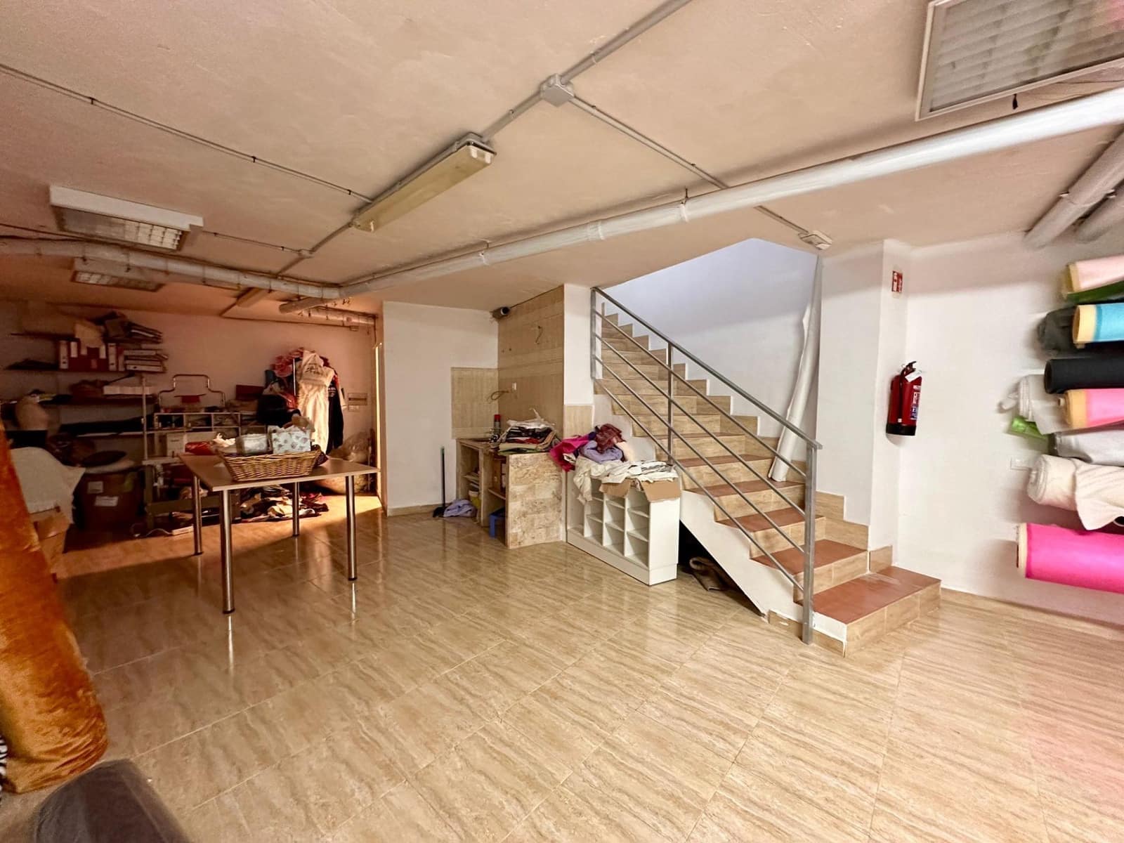 Commerciale in vendita in El Parador de las Hortichuelas - 320.000 € (Rif: 8542275)