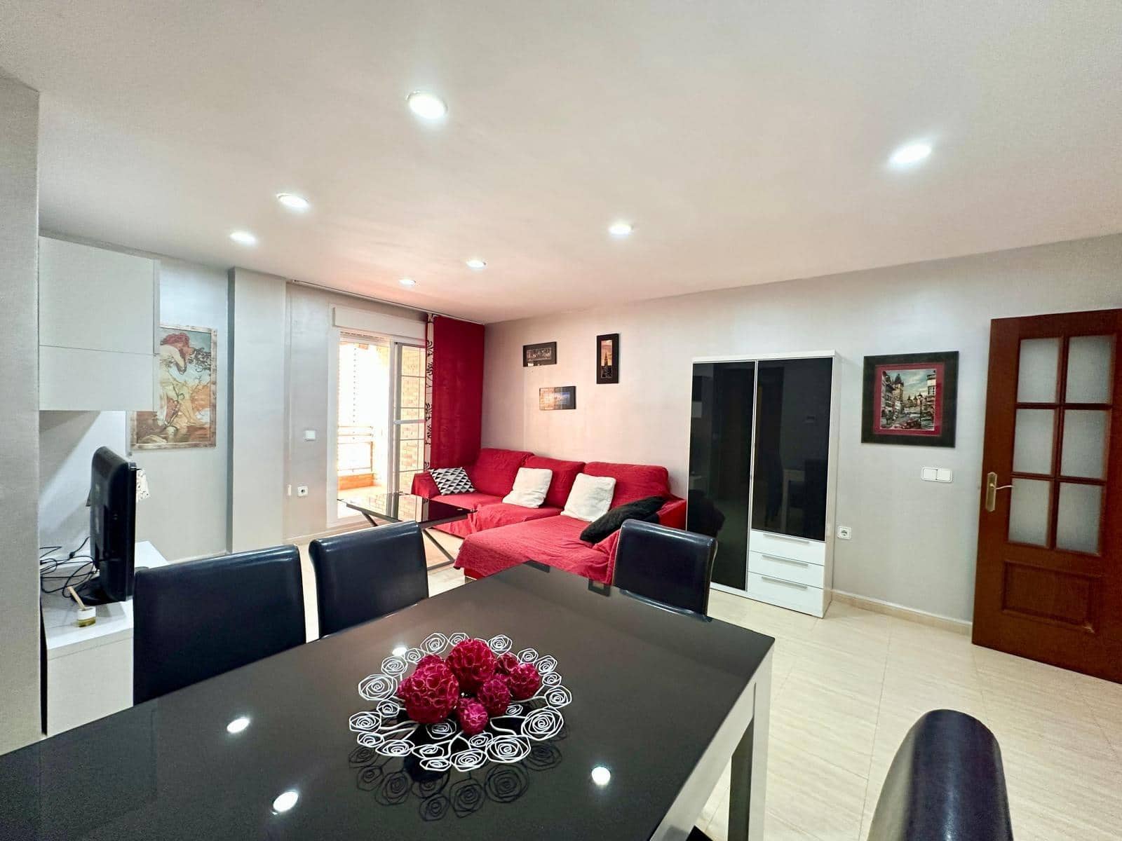 3 slaapkamer Flat te huur in Aguadulce (Almeria) met zwembad - € 800 (Ref: 8544650)