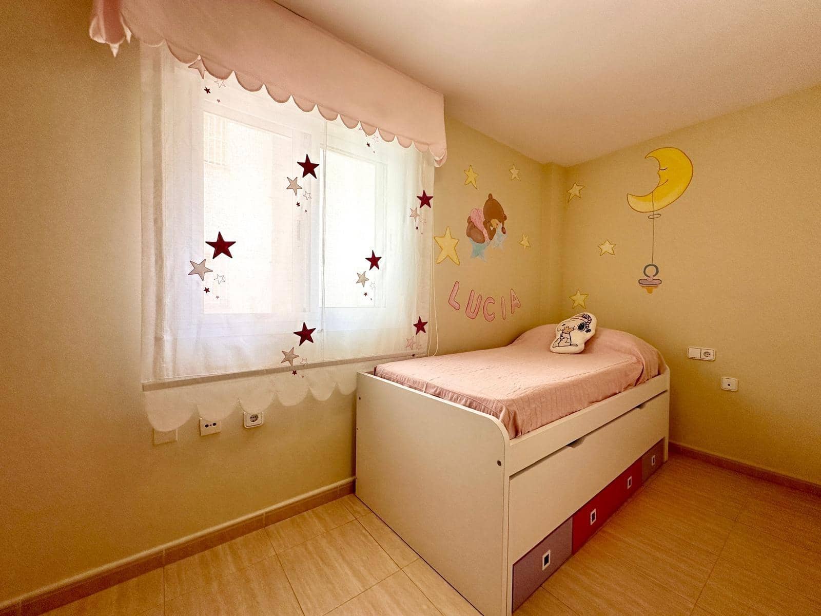 3 slaapkamer Flat te huur in Aguadulce (Almeria) met zwembad - € 800 (Ref: 8544650)