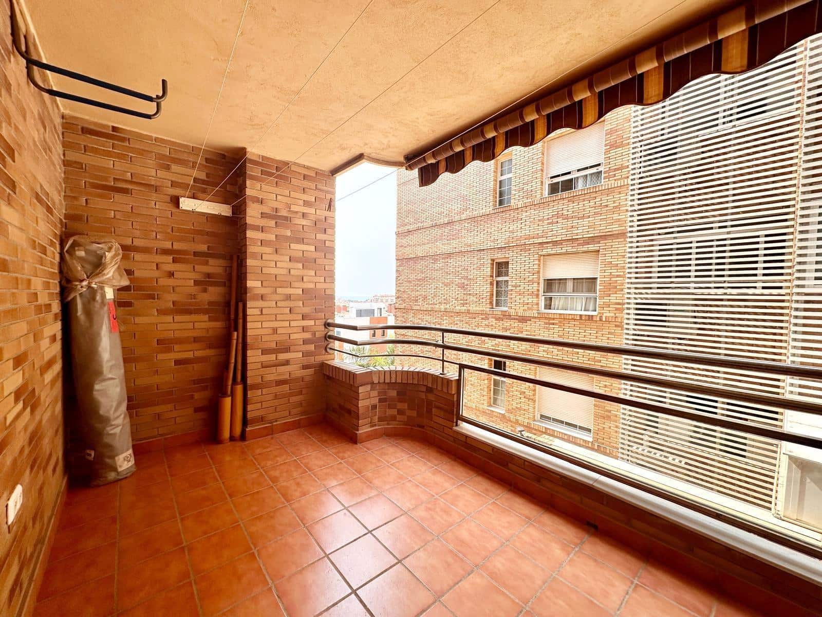 3 slaapkamer Flat te huur in Aguadulce (Almeria) met zwembad - € 800 (Ref: 8544650)