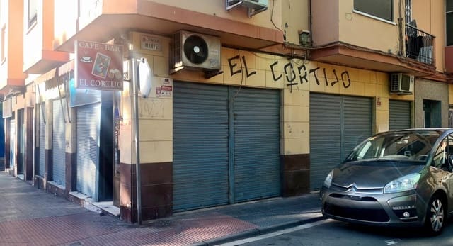 3 soveværelse Erhverv til salg i Almería by - € 159.000 (Ref: 8549249)
