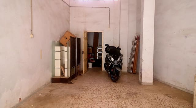 Komercyjne na sprzedaż w Miasto Almería - 58 000 € (Ref: 8549250)