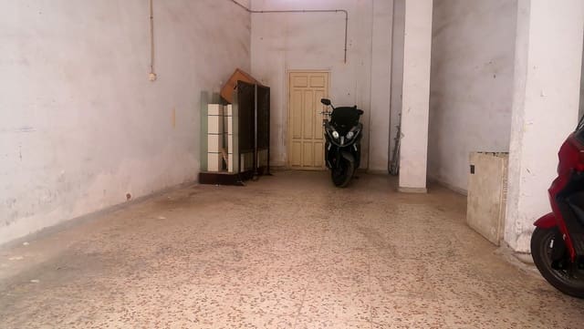 Komercyjne na sprzedaż w Miasto Almería - 58 000 € (Ref: 8549250)