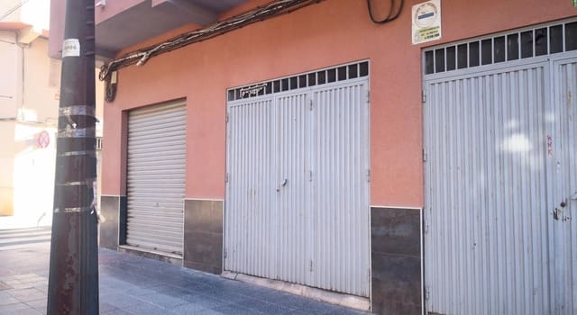 Local Comercial en Almería ciudad en venta - 27.500 € (Ref: 8579996)