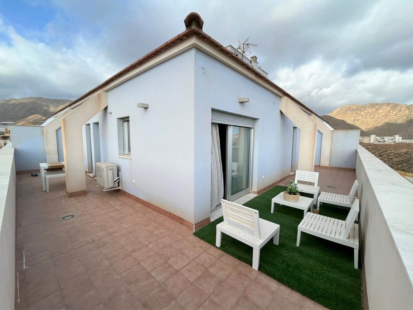 2 soveværelse Penthouse til leje i Aguadulce (Almeria) med swimmingpool garage - € 800 (Ref: 8634638)