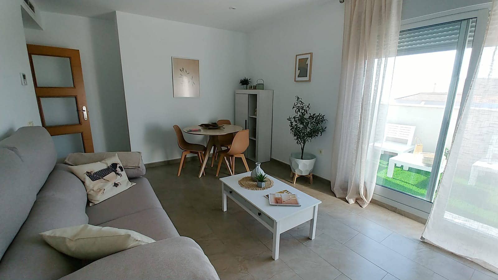 2 soveværelse Penthouse til leje i Aguadulce (Almeria) med swimmingpool garage - € 800 (Ref: 8634638)