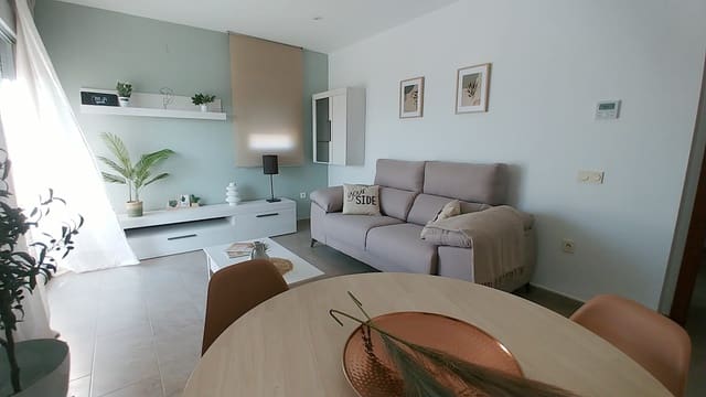 2 soveværelse Penthouse til leje i Aguadulce (Almeria), Roquetas de Mar med swimmingpool garage - € 800 (Ref: 8634638)